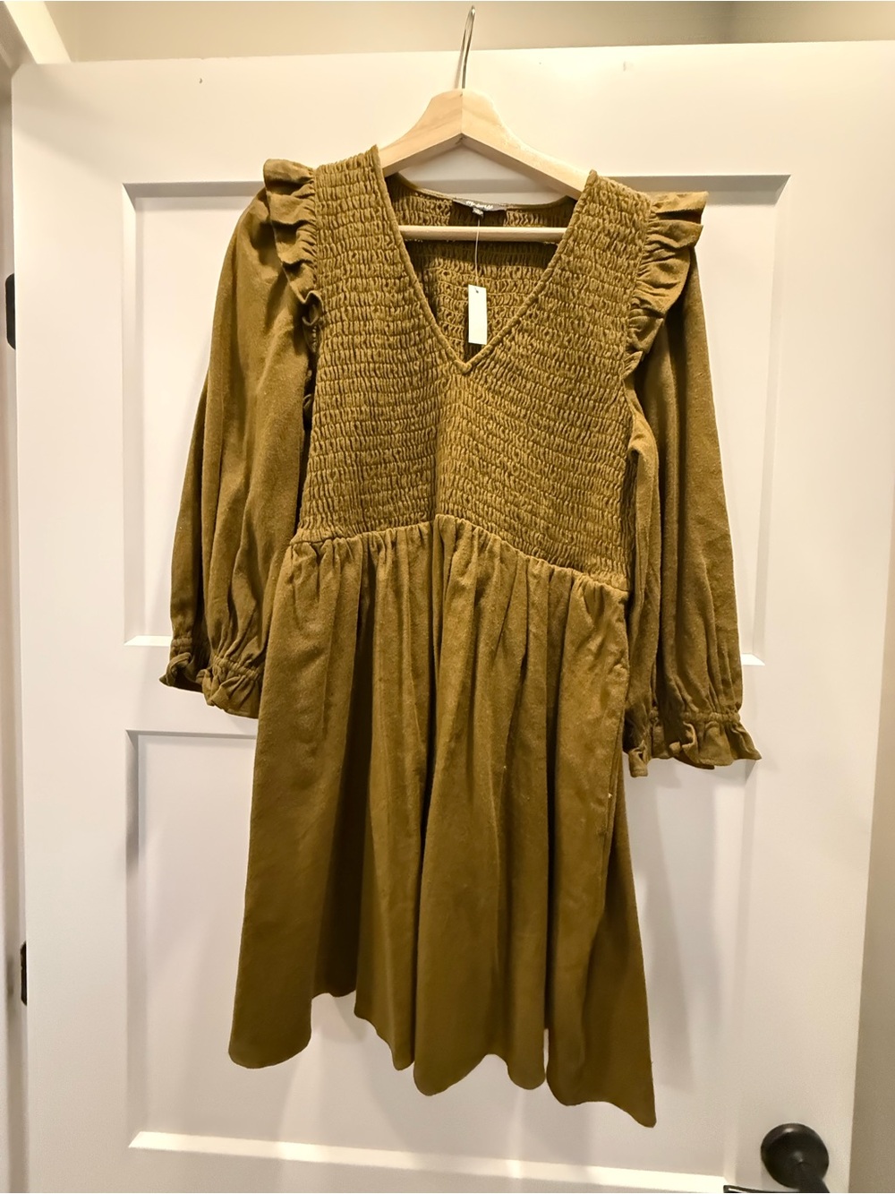Madewell Olive Green Smocked V-Neck Long Sleeve Dress - Picture 2 of 4